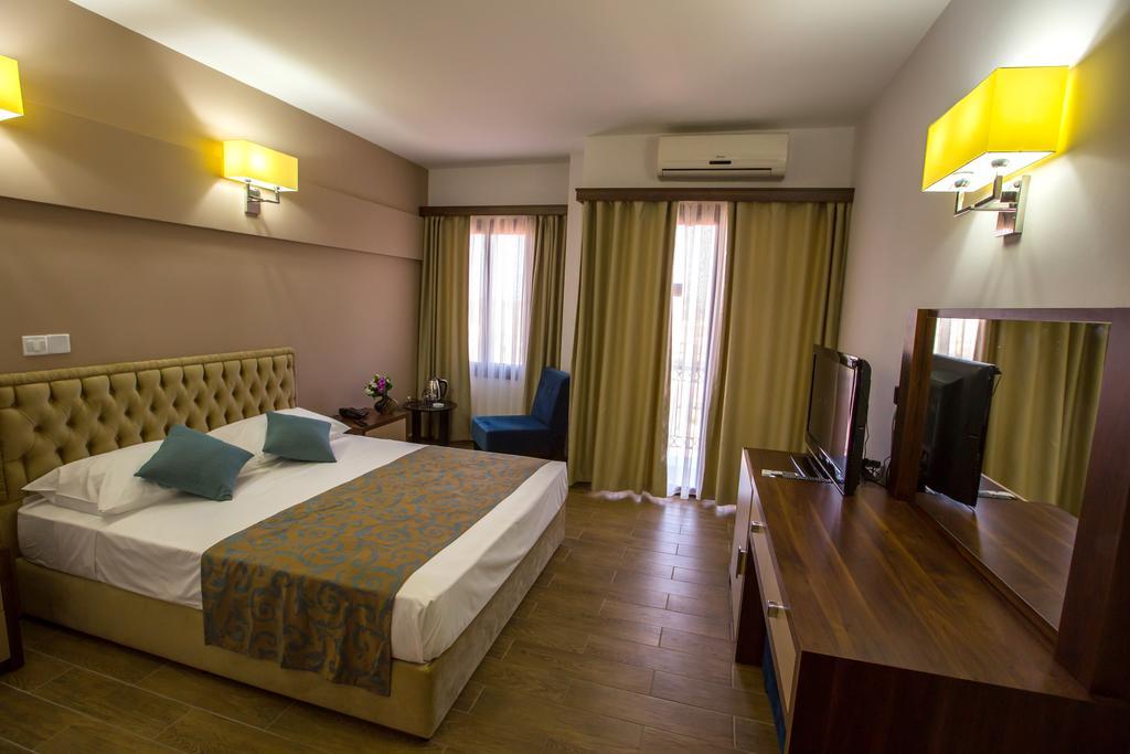 Club Simena Hotel Vasilia Exterior photo