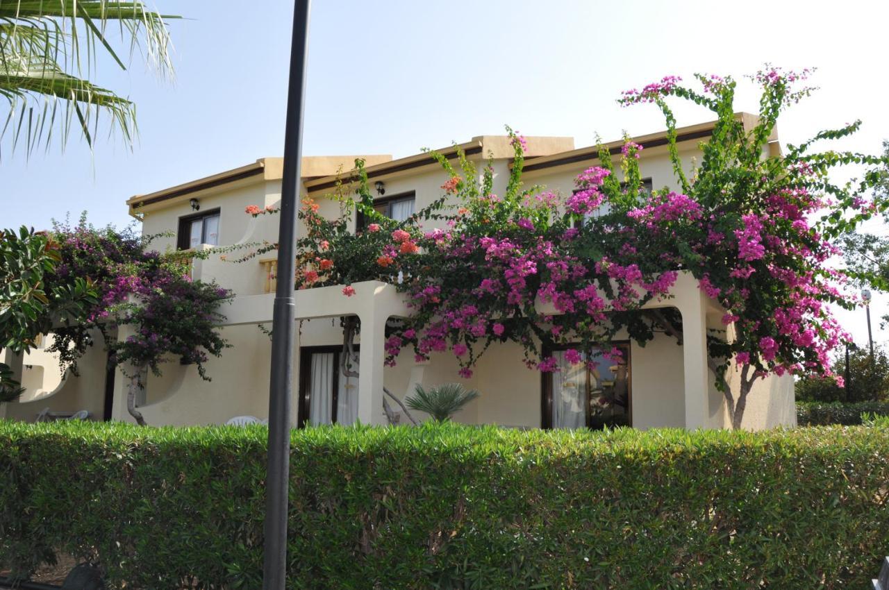 Club Simena Hotel Vasilia Room photo